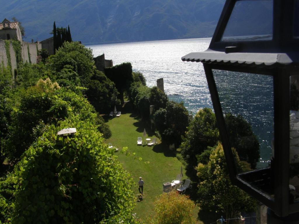 Villa Romantica Hotel Limone sul Garda Kültér fotó